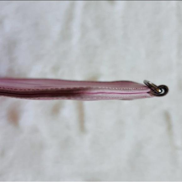 100% Authentic Pre Owned Chanel coin purse. - Picture 10 of 11